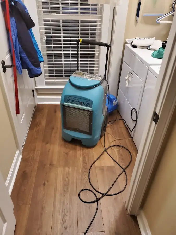 Commercial dehumidifier deployed for Crawl Space Restoration in Plumas Lake